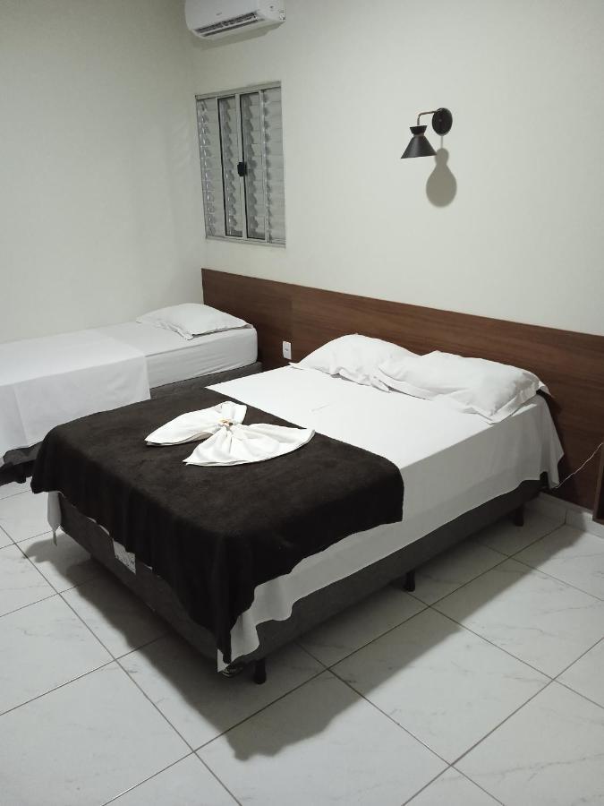 Hotel Imperio Aparecida do Taboado Extérieur photo